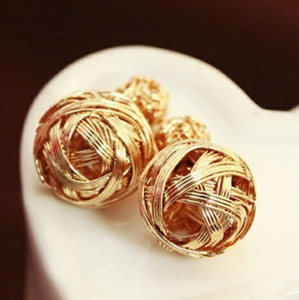 Double sided Ball of twine knot earrings ear ring - Picture 2 of 4